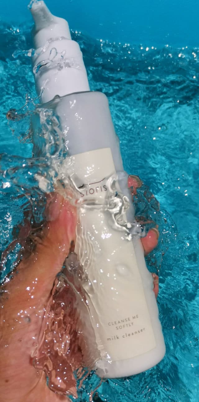 Sioris Cleanse Me Softly Milk Cleanser review photo by jinukariyawasam