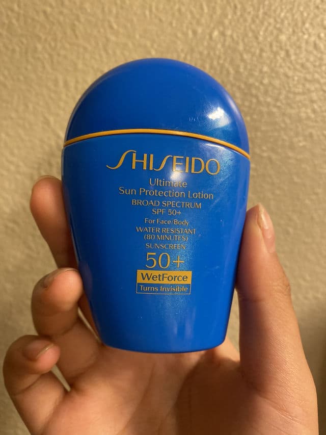 Shiseido Ultimate Sun Protector Lotion SPF 50+ Sunscreen review photo by jodychen