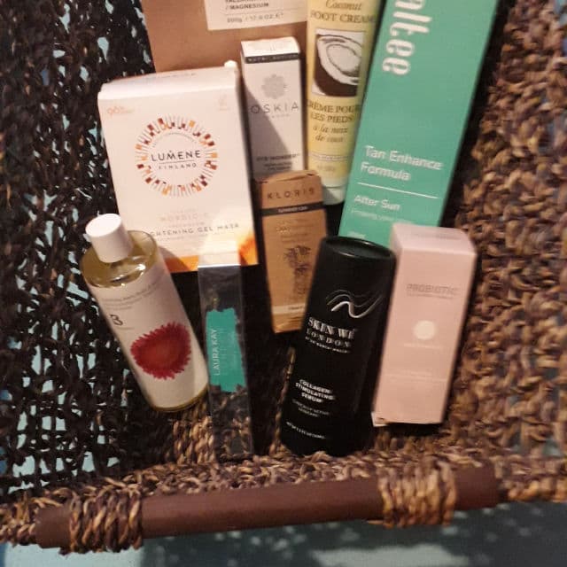 Oskia Skincare Eye Wonder review photo by jojobeauty16