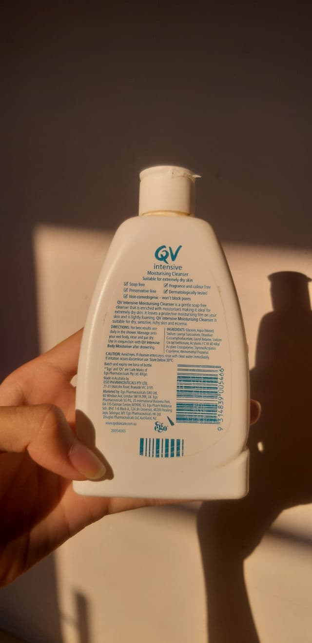 QV Skincare Intensive Moisturising Cleanser review photo by juliankim