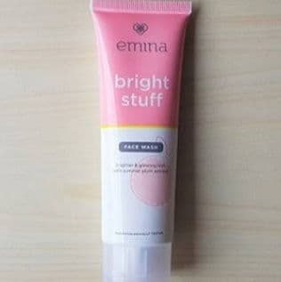 Emina Bright Stuff Face Wash review photo by kanshailla