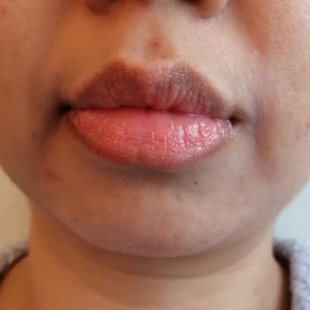 BENTON Honest Lip Balm review photo by kawwee