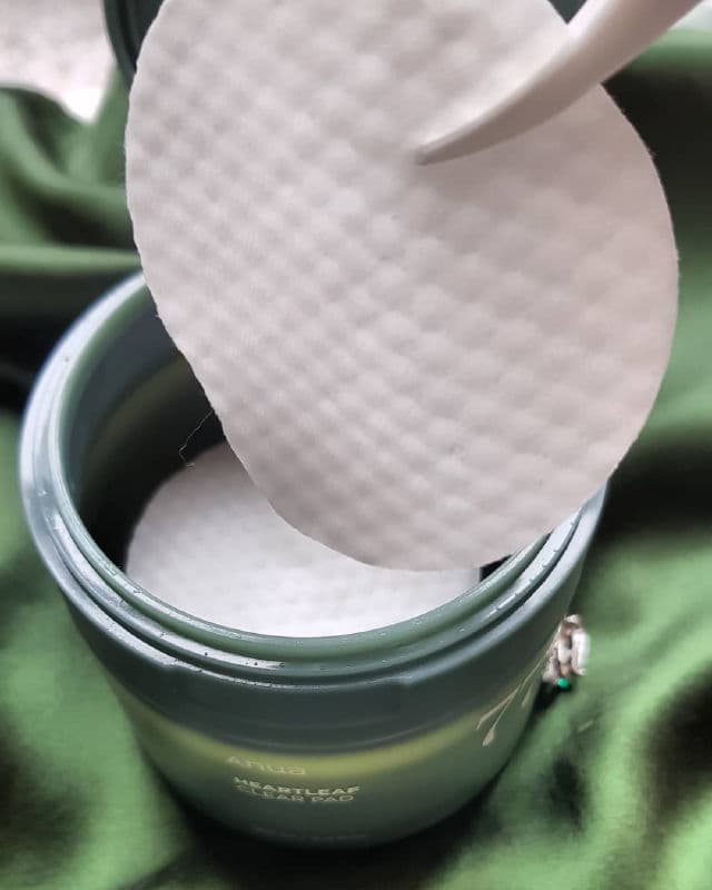 ANUA Heartleaf 77 Clear Pad review photo by kbeautycuore