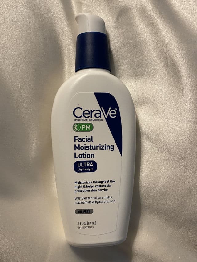 CeraVe Facial Moisturizing Lotion PM review photo by Chofulloflove