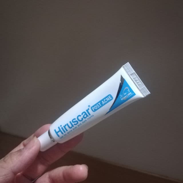 Hiruscar Post-Acne Gel review photo by kcxyreview