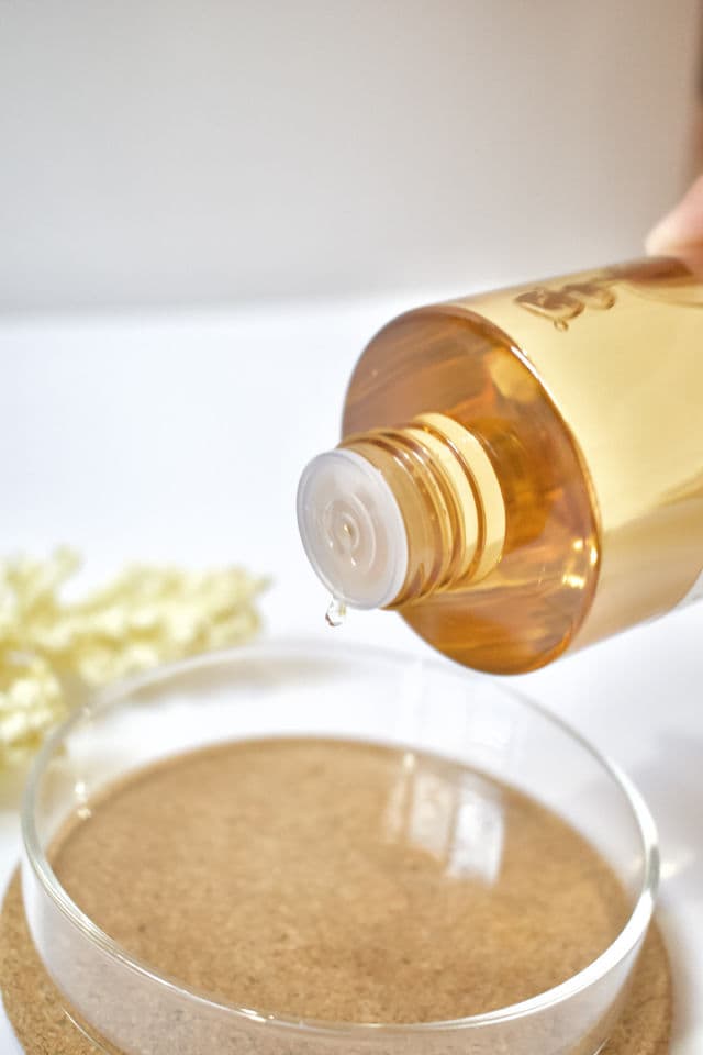 SKIN1004 Madagascar Centella Toning Toner review photo by kdd