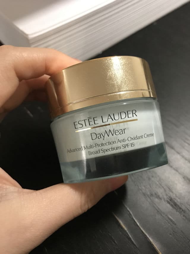 Estee Lauder DayWear Advanced Multi-Protection Anti-Oxidant Creme Broad Spectrum SPF 15 review photo by KellyK
