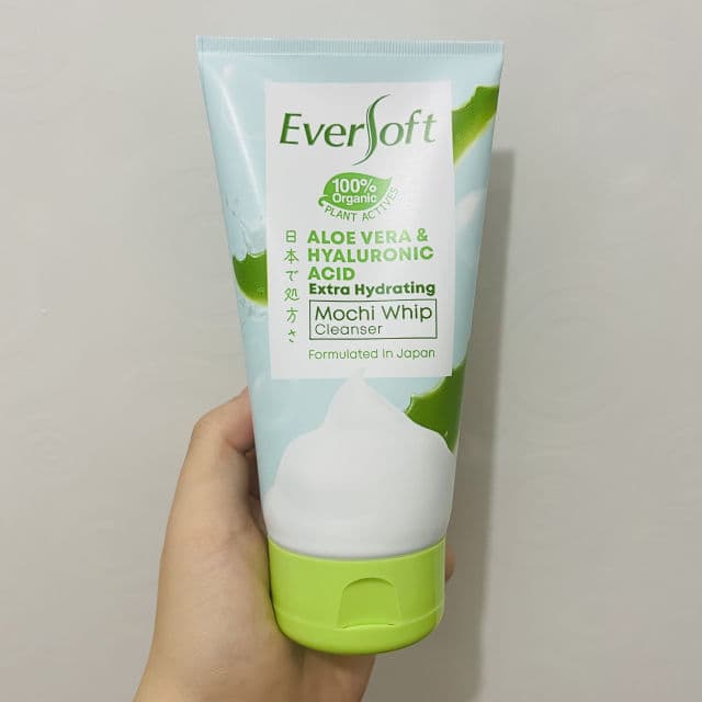 Eversoft Aloe Vera & Hyaluronic Acid Extra Hydrating Mochi Whip Cleanser review photo by kendracxy