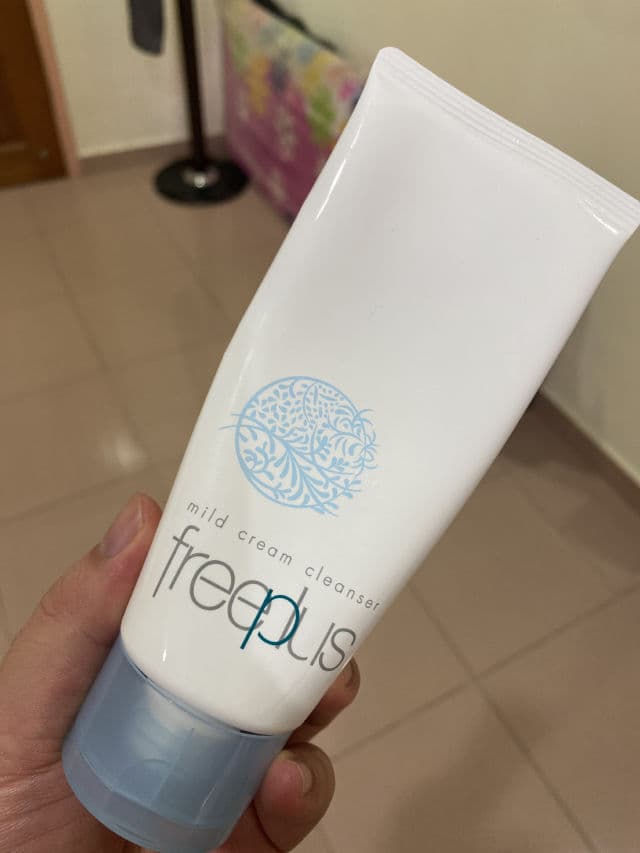 Freeplus Mild Cream Cleanser A review photo by kenny299