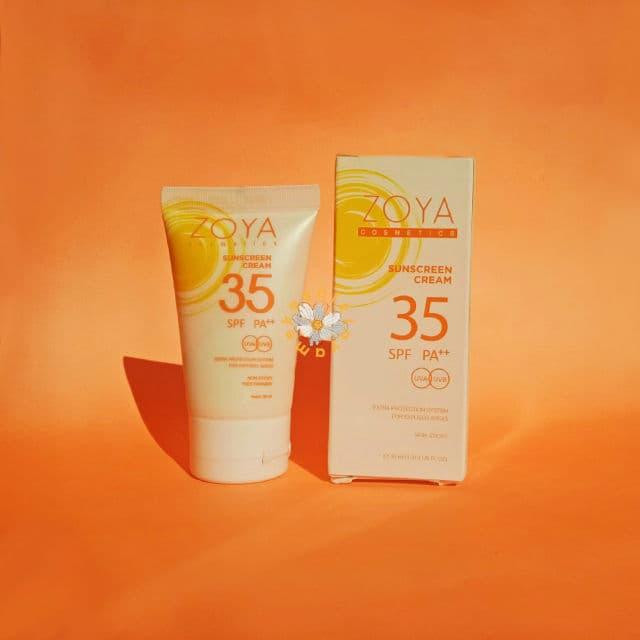 Zoya Sunscreen Cream SPF 35 PA++ review photo by keshikiayame