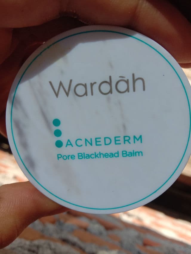 Wardah Acnederm Pore Blackhead Balm review photo by kiawrzm
