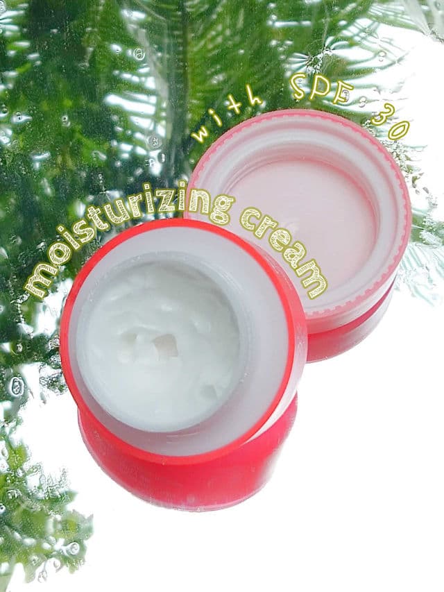 Ryx Skincerity CLEAR BOMB Advanced Exfoliating Kit - Advanced Moisturizing Cream review photo by kiimirish