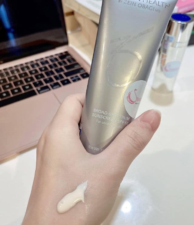ZO Skin Health Broad-Spectrum Sunscreen SPF 50 review photo by kimphung11