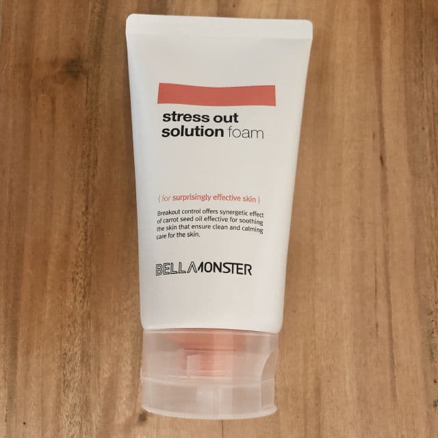 BELLAMONSTER Stress Out Solution Foam Cleanser review photo by kiraninz