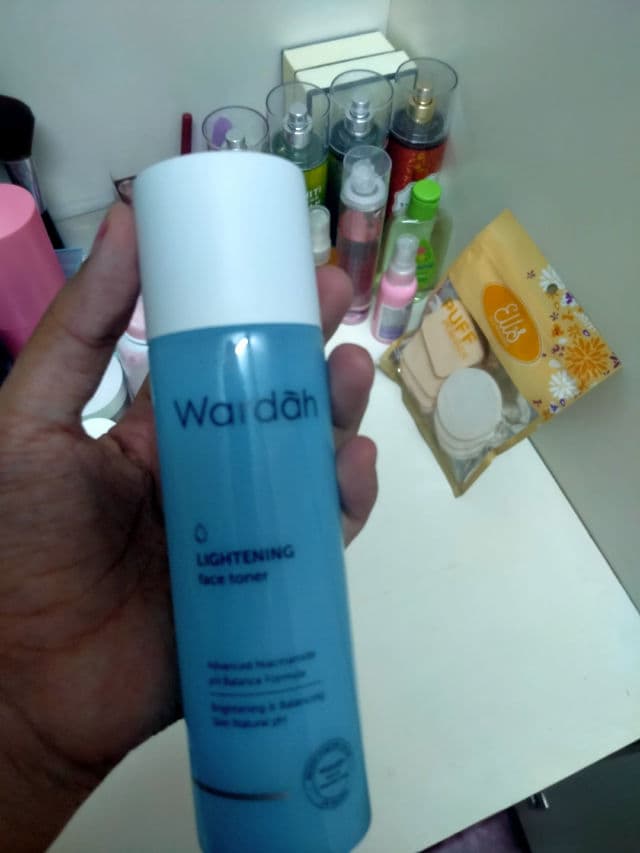Wardah Lightening Face Toner review photo by ladyrosett
