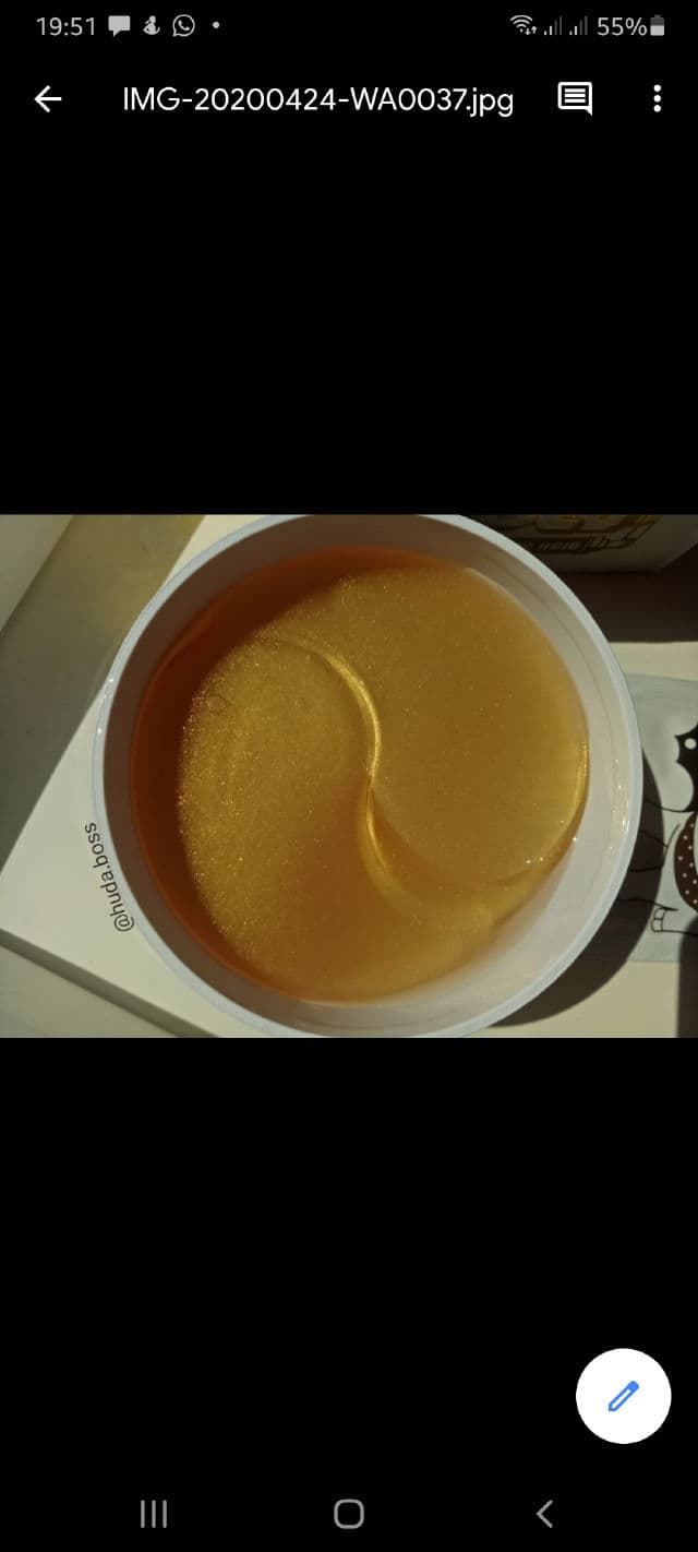 ELIZAVECCA Hell-Pore Gold Hyaluronic Acid Eye Patch review photo by laibah