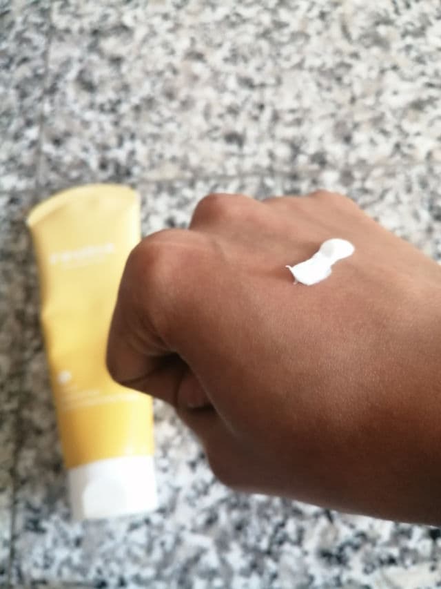 Frudia Citrus Brightening Micro Cleansing Foam review photo by lalemura