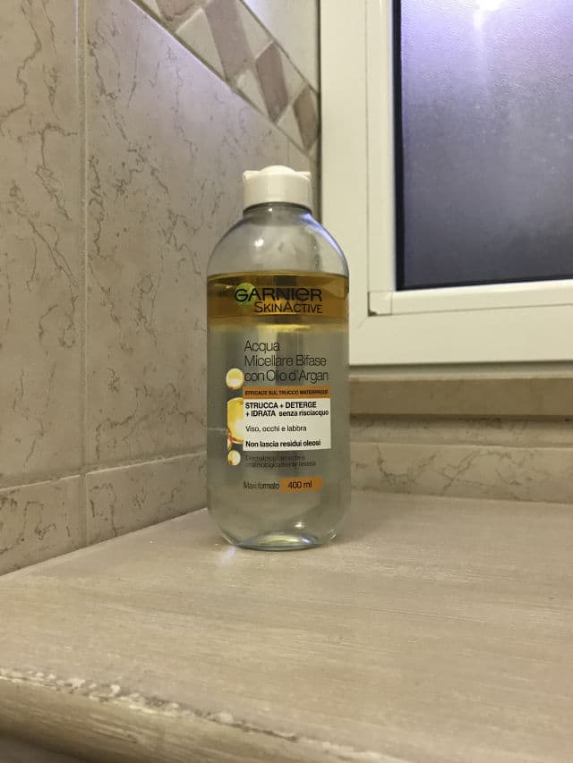 Garnier Biphase Micellar Cleansing Water in Oil review photo by lauraamenichini