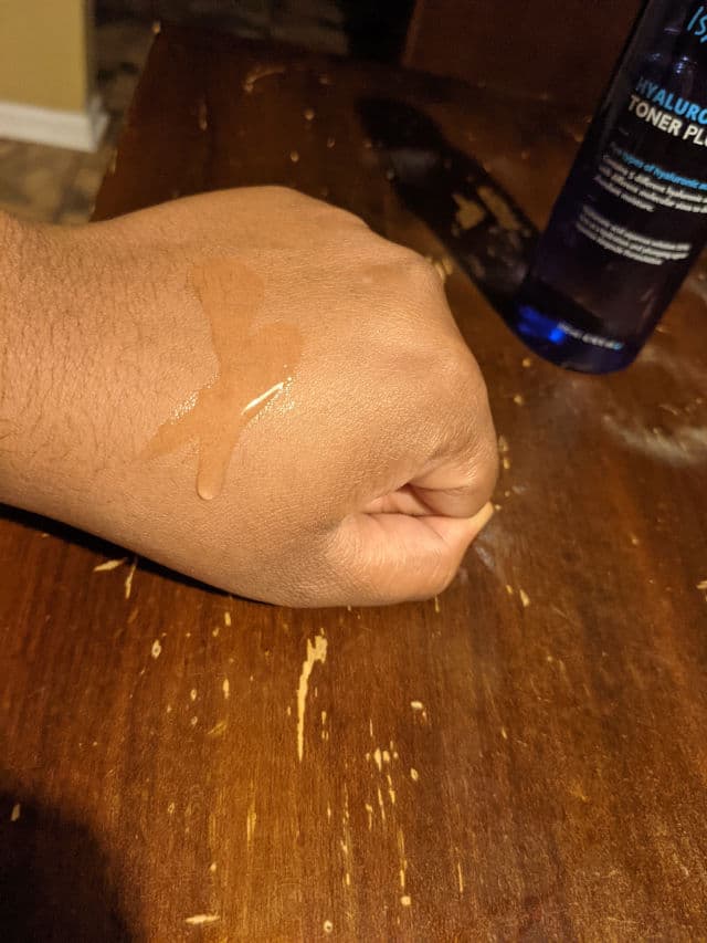 ISNTREE Ultra Low Molecular Hyaluronic Acid Toner review photo by leelee8