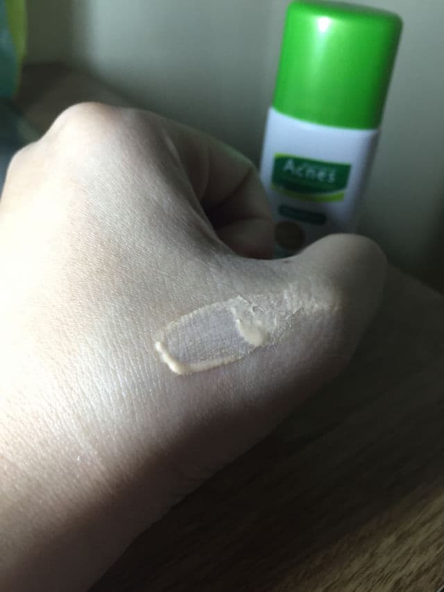 Acnes UV Tint SPF 35 PA+++ review photo by leonamaitrea