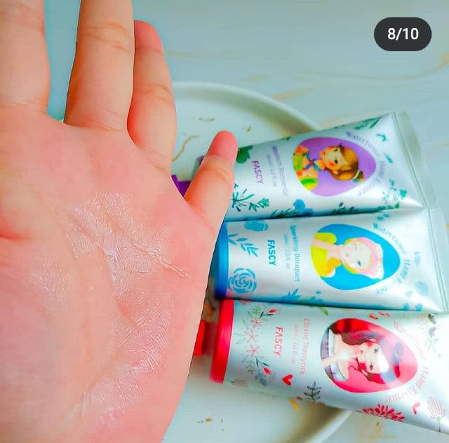 FASCY Lab Waterfume Hand Essence review photo by linglee