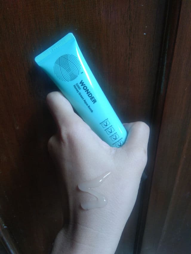 HaruHaru WONDER Honey Green Aqua Bomb Cream review photo by littlenotesforyou