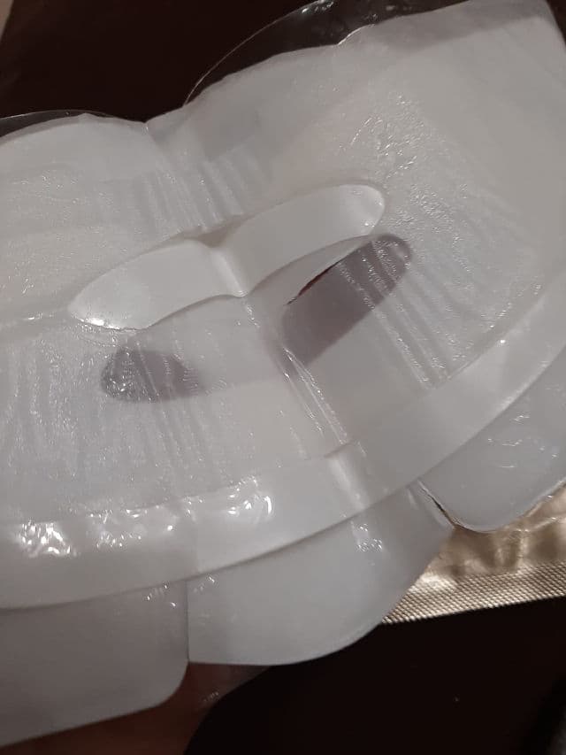 TONYMOLY Premium Snail Age-Defying Snail Hydro-Gel Face Mask review photo by ludy