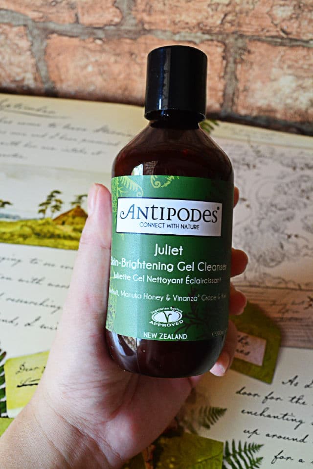Antipodes Juliet Brightening Face Cleanser review photo by lunabellarina