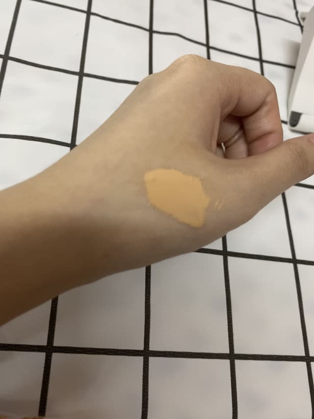 Naruko Tea Tree Anti Acne Sunscreen review photo by lydiaaaaa00