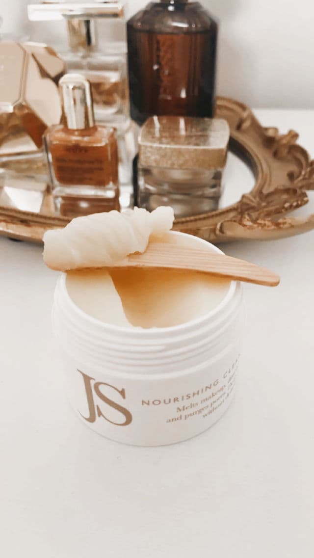 Jane Scrivner Nourishing Cleanser review photo by maddieinlondon11