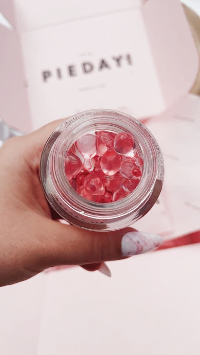 Beauty Pie Superactive Capsules Essential Ceramides + review photo by maddieinlondon11