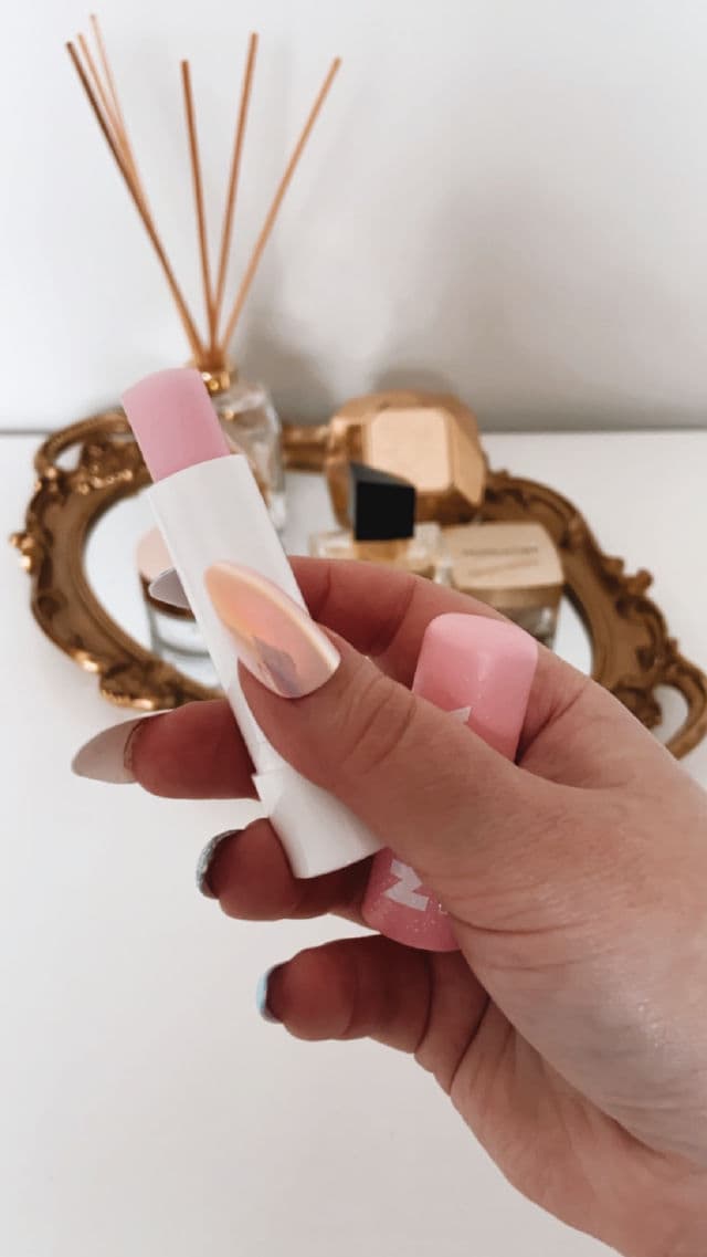 Nivea Lip 2 in 1 Caring Scrub with Rosehip Oil review photo by maddieinlondon11