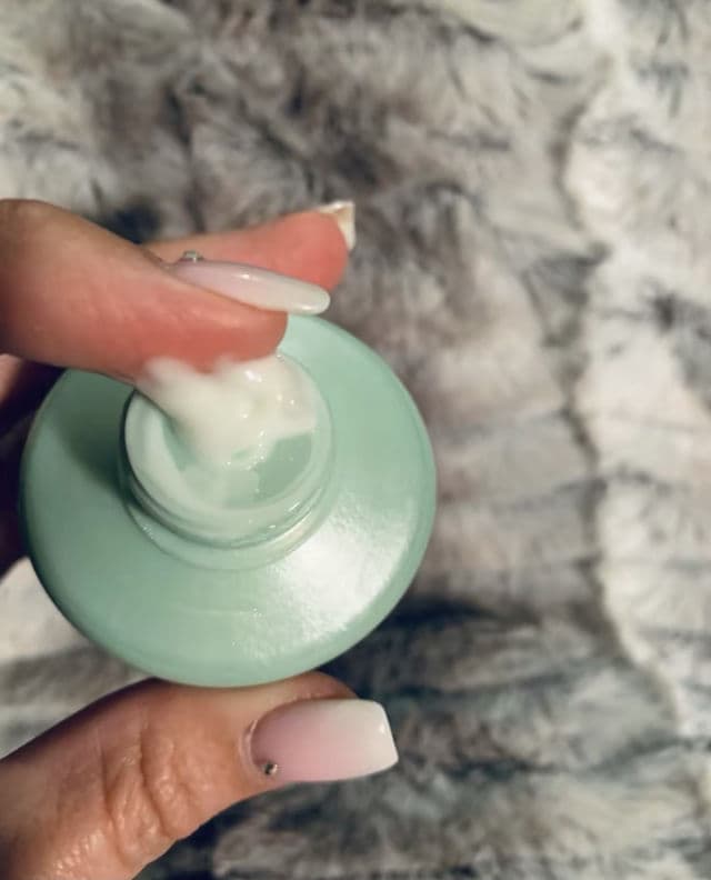 Clinique Redness Solutions Soothing Cleanser review photo by maggie26