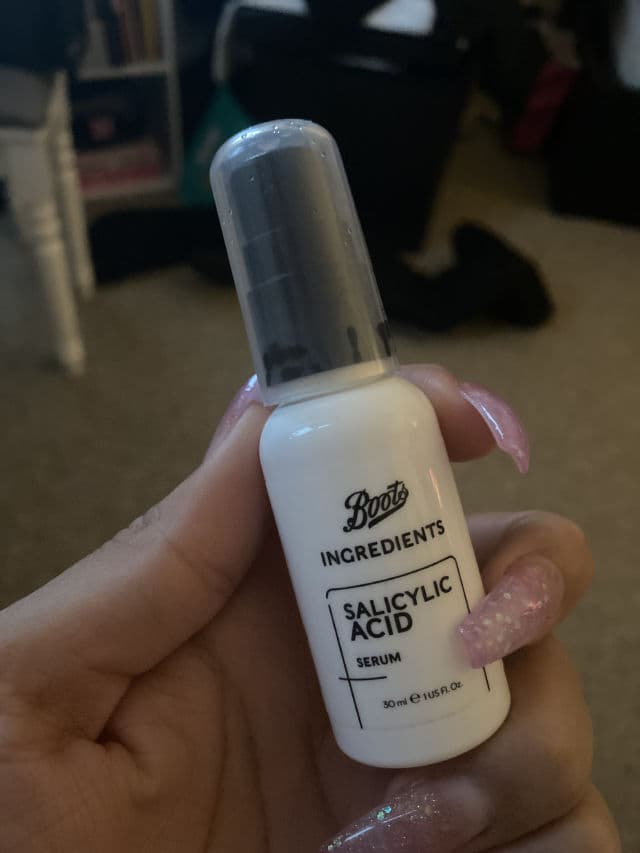 Boots Ingredients Salicylic Acid Serum review photo by makeupworldbymy