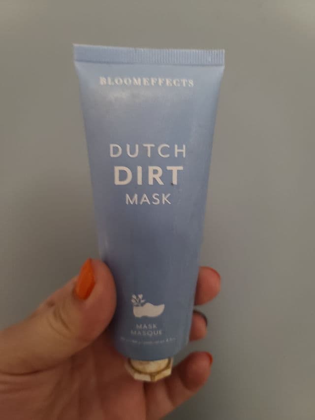 Bloomeffects Dutch Dirt Mask - Exfoliating Face Mask  review photo by mamaof5