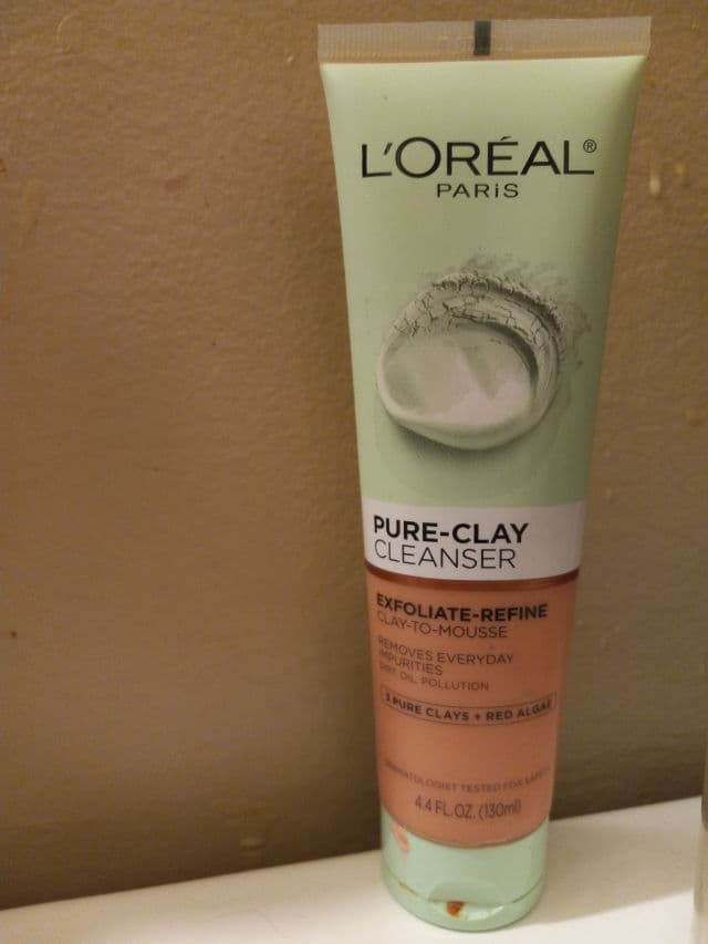 L'Oreal Paris Pure-Clay Exfoliate & Refine Cleanser review photo by manda
