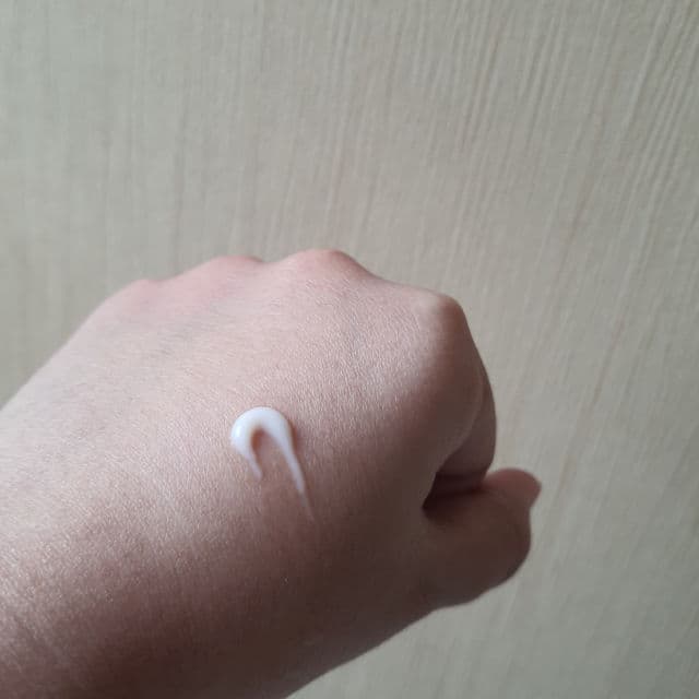 INNISFREE Jeju Orchid Enriched Cream review photo by menuruthsaya