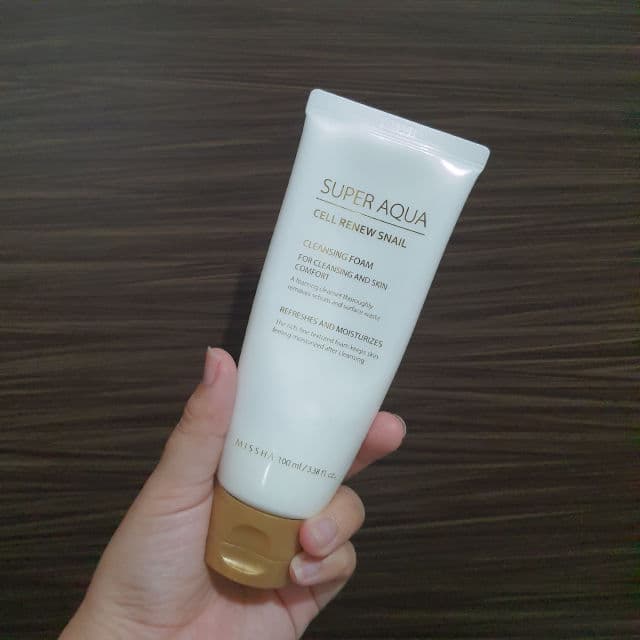 MISSHA Super Aqua Cell Renew Snail Cleansing Foam review photo by menuruthsaya