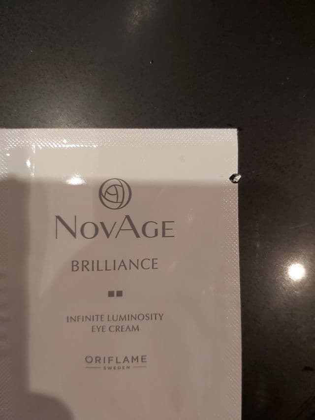 Oriflame NovAge Brilliance Infinite Luminosity Eye Cream review photo by marivi