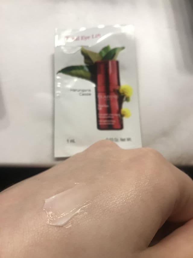 Clarins Total Eye Lift review photo by marniemorgana