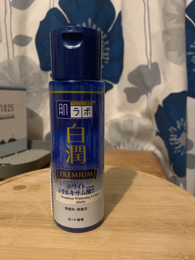 Hada Labo Premium Whitening Lotion (Rich) review photo by marshimarsh