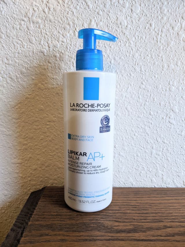La Roche-Posay Lipikar Balm AP + Body Cream review photo by skinandletters