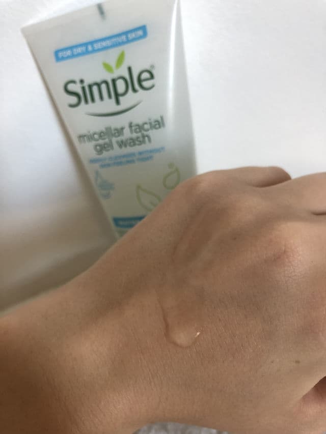 Simple Water Boost Micellar Facial Gel Wash review photo by mateack