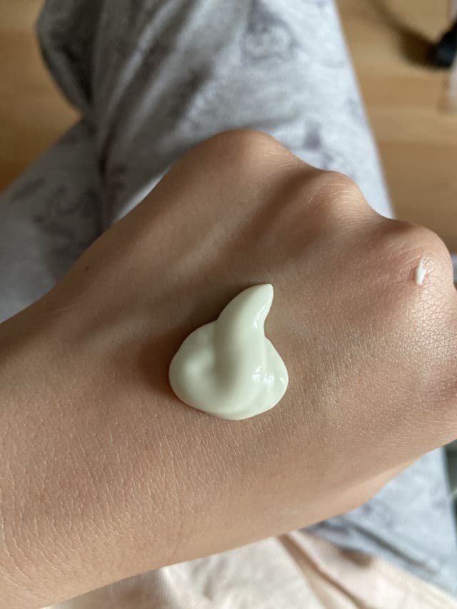 Ziaja Sun Antioxidant Face Cream SPF 50+ review photo by mehves