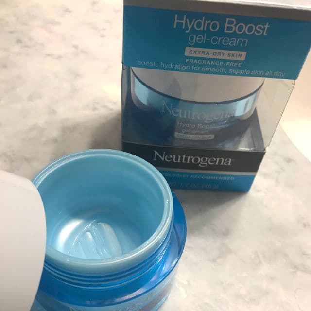 Neutrogena Hydro Boost Gel Cream for Dry Skin review photo by melissab