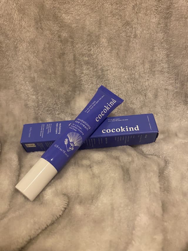 Cocokind Revitalizing Eye Cream review photo by meljskin 