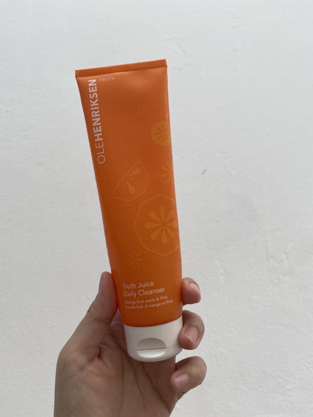 Ole Henriksen Face the Truth Gel Cleanser review photo by SkincareUprising