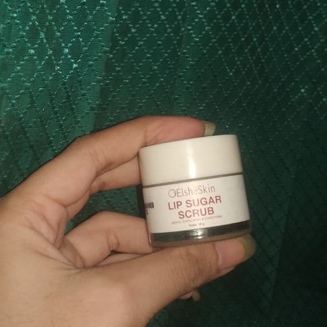 ElsheSkin Lip Sugar Scrub review photo by megaysa
