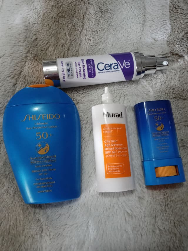 CeraVe Skin Renewing Day Cream SPF 30 review photo by milian