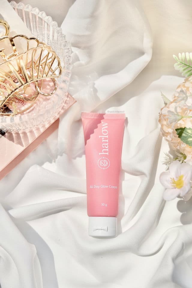 Harlow All Day Glow Cream review photo by missedvivian